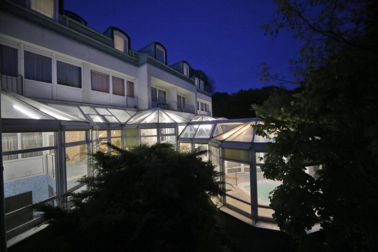 Panorama Hotel Noszvaj Exteriér fotografie